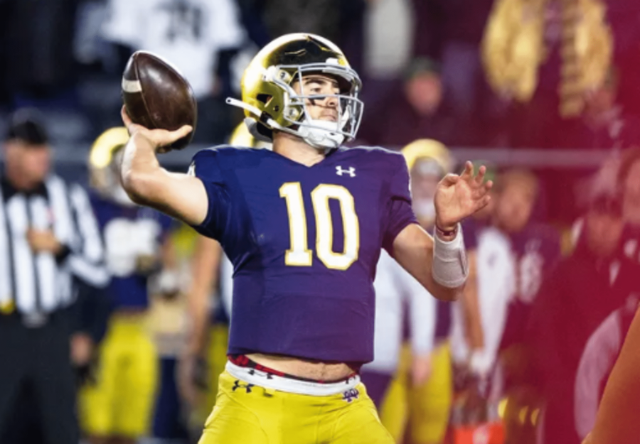 A Defeat To Stanford Has Made A Mockery Of The Notre Dame Football Team